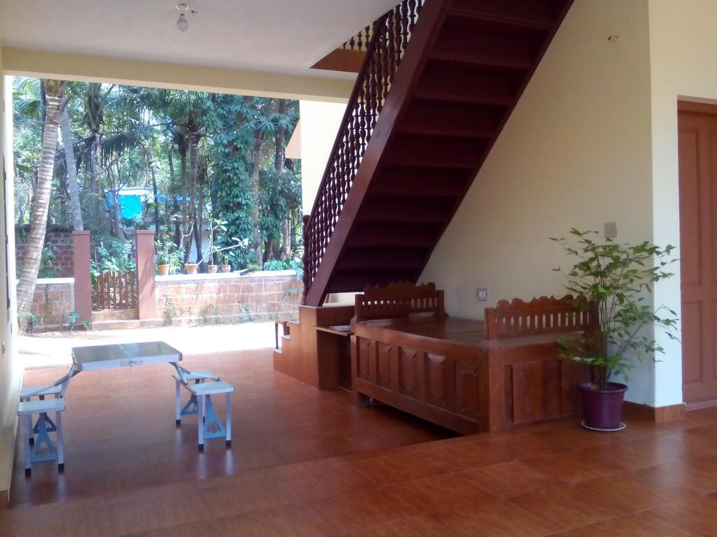 Ivory Coaste Hotel Kannur Exterior photo