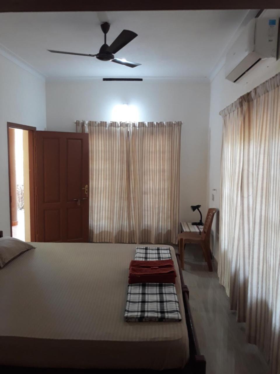 Ivory Coaste Hotel Kannur Exterior photo